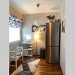 Apartman Luxus House With Sauna Nearby Airport *