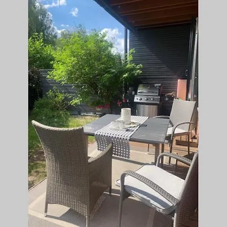 Luxus House With Sauna Nearby Airport Apartment Vantaa