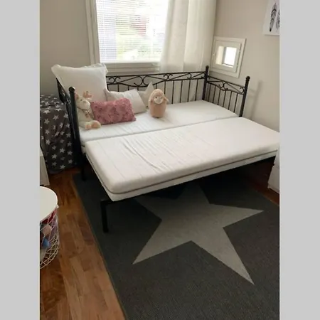 Luxus House With Sauna Nearby Airport Lägenhet *